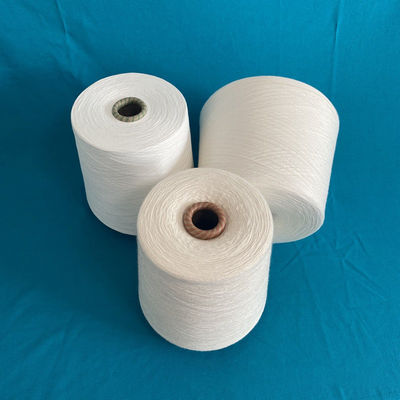 Λευκός αριθμός δαχτυλίδι Rayon 50% Spun Viscose Yarn 30S / 1 300D για την αρχική 30F παρθένα 20S ζεστό πλεκτό